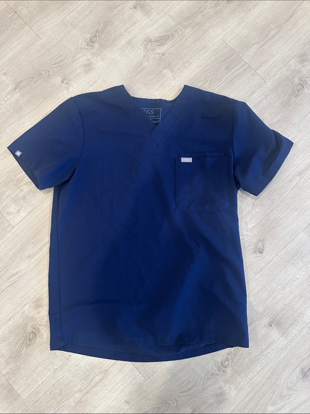 FIGS Navy Top (M)